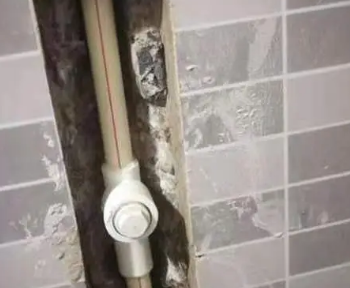 玛多卫生间测漏水